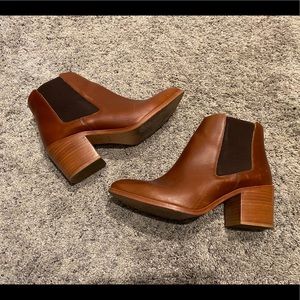 Nisolo leather Chelsea boot